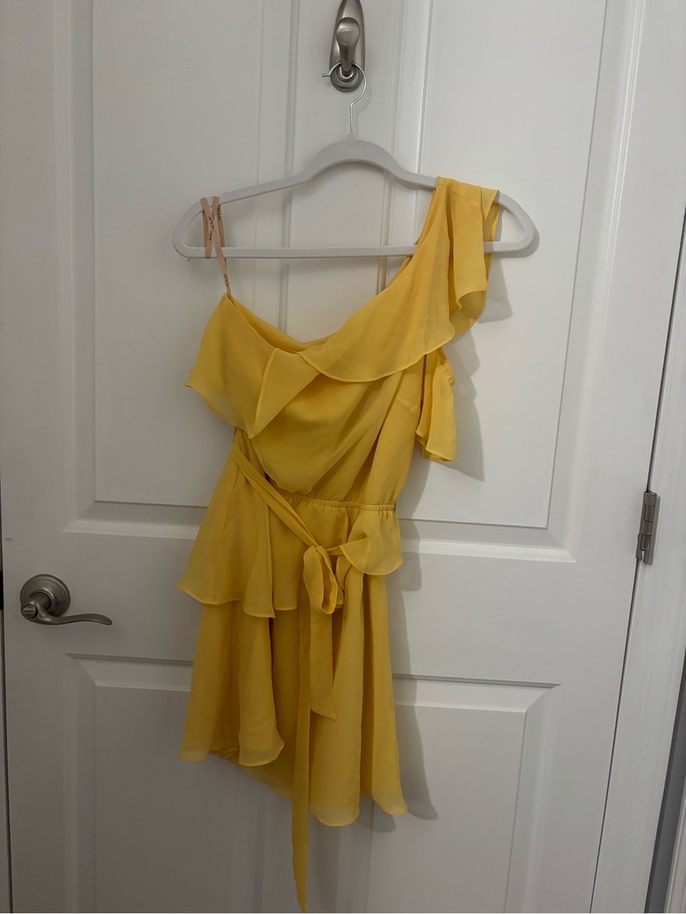 Ali & Jay Battle of Flowers Dress size S